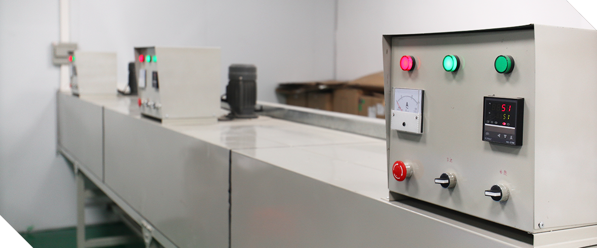 玩具噴油上色 玩具噴油上色